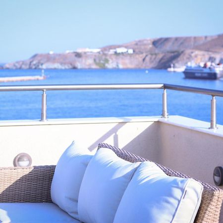 Emilia Suites Ermoupoli Ngoại thất bức ảnh